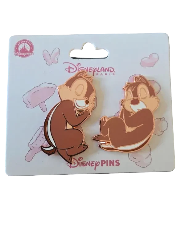 Disneyland Paris - Chip & Dale nap time pin
